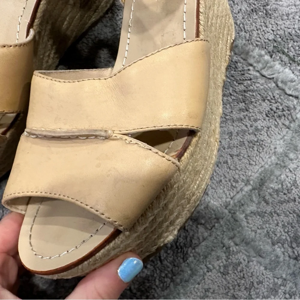 Alice and Olivia Roberta Espadrilles in Tan AS IS